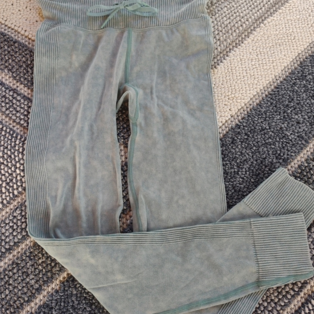 Victoria secret leggings